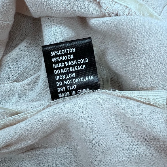 POL Pleated Distressed Flowy Side Zip Casual Shorts ๐ - Picture 10 of 13